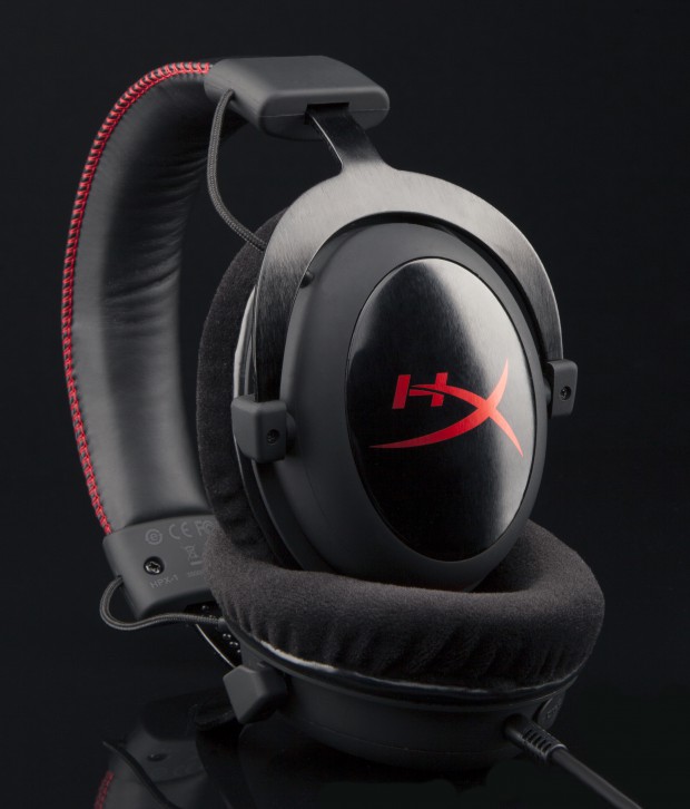 Cloud-Redcup_headset-right-side
