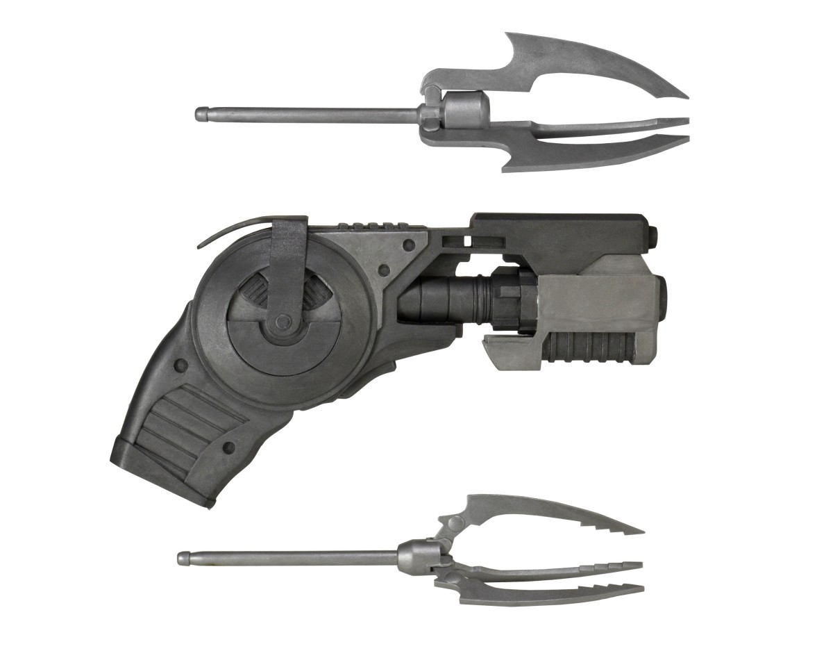 NECA Announces Life-Sized Graphnel from Batman: Arkham Origins ...
