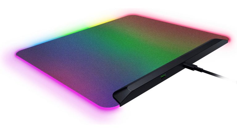 Razer Firefly V2 Pro Gaming Mouse Pad Review