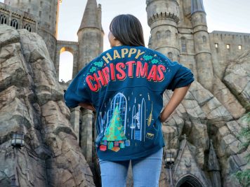 Hogwarts-Spirit-Jersey---2 | GamingShogun