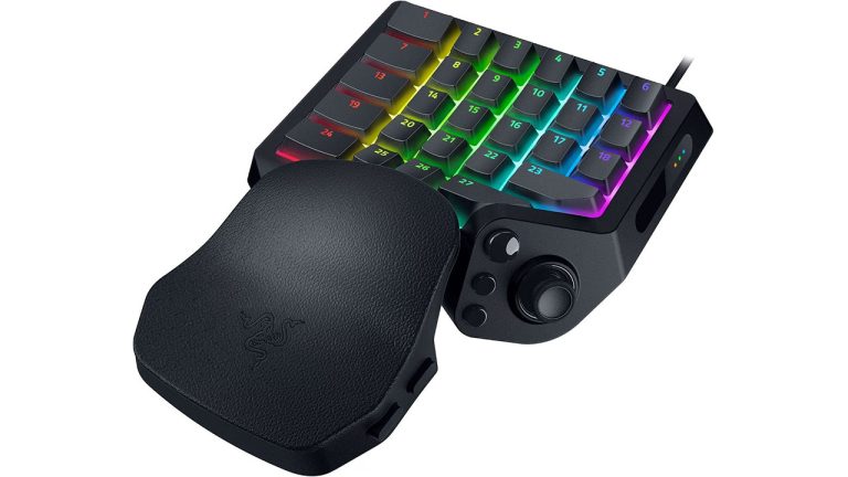 Razer Tartarus V2 Pro Review: Half a Keyboard and Double the Mayhem
